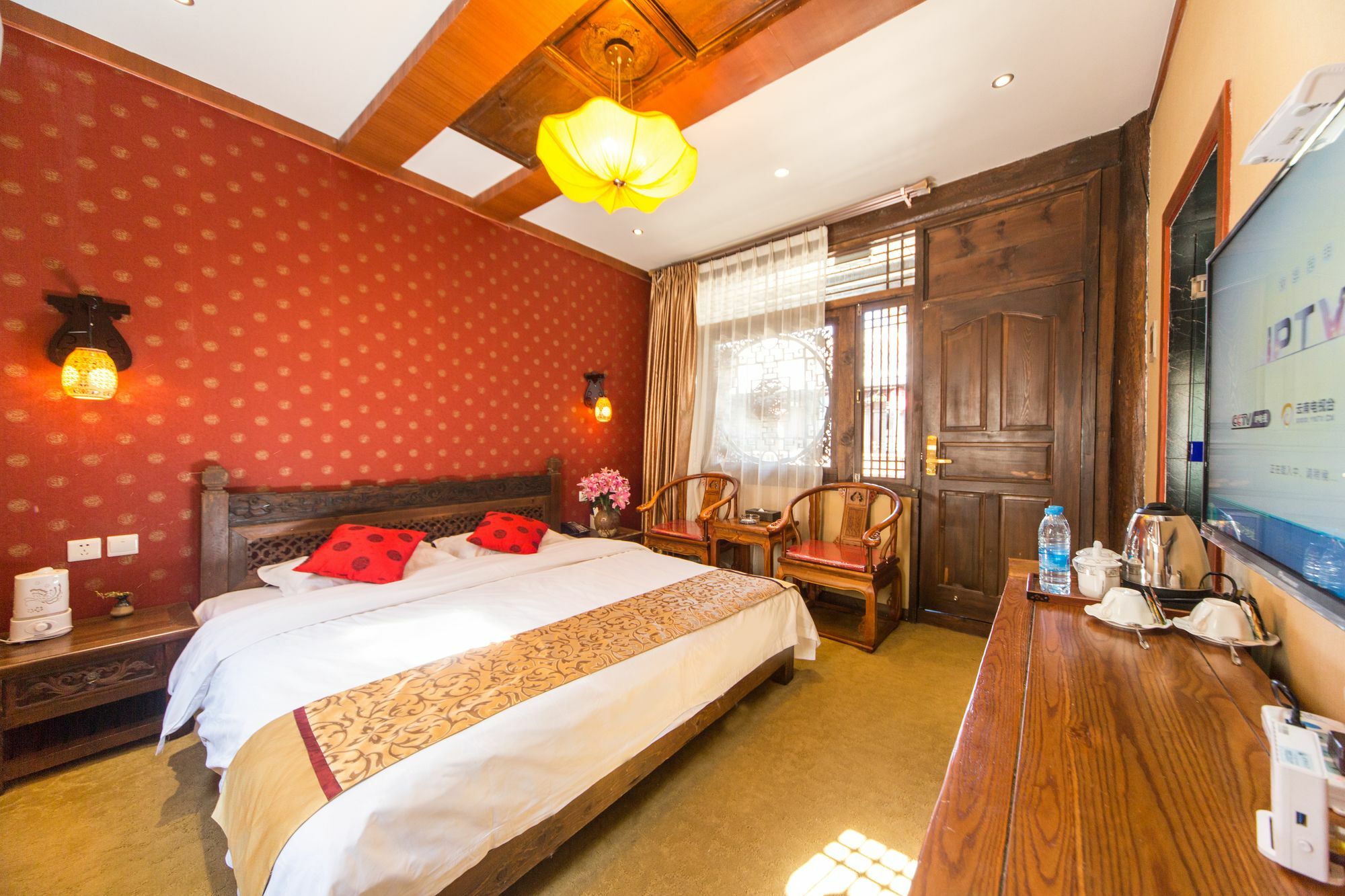 He Mu Ju Inn Zhongyi Branch Lijiang  Exterior photo